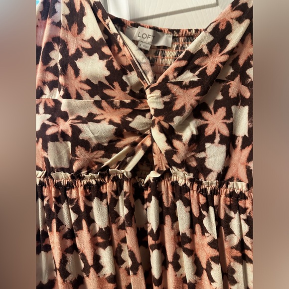 Loft sundress like new. Cute little peek a boo in the bodice. - Picture 2 of 3